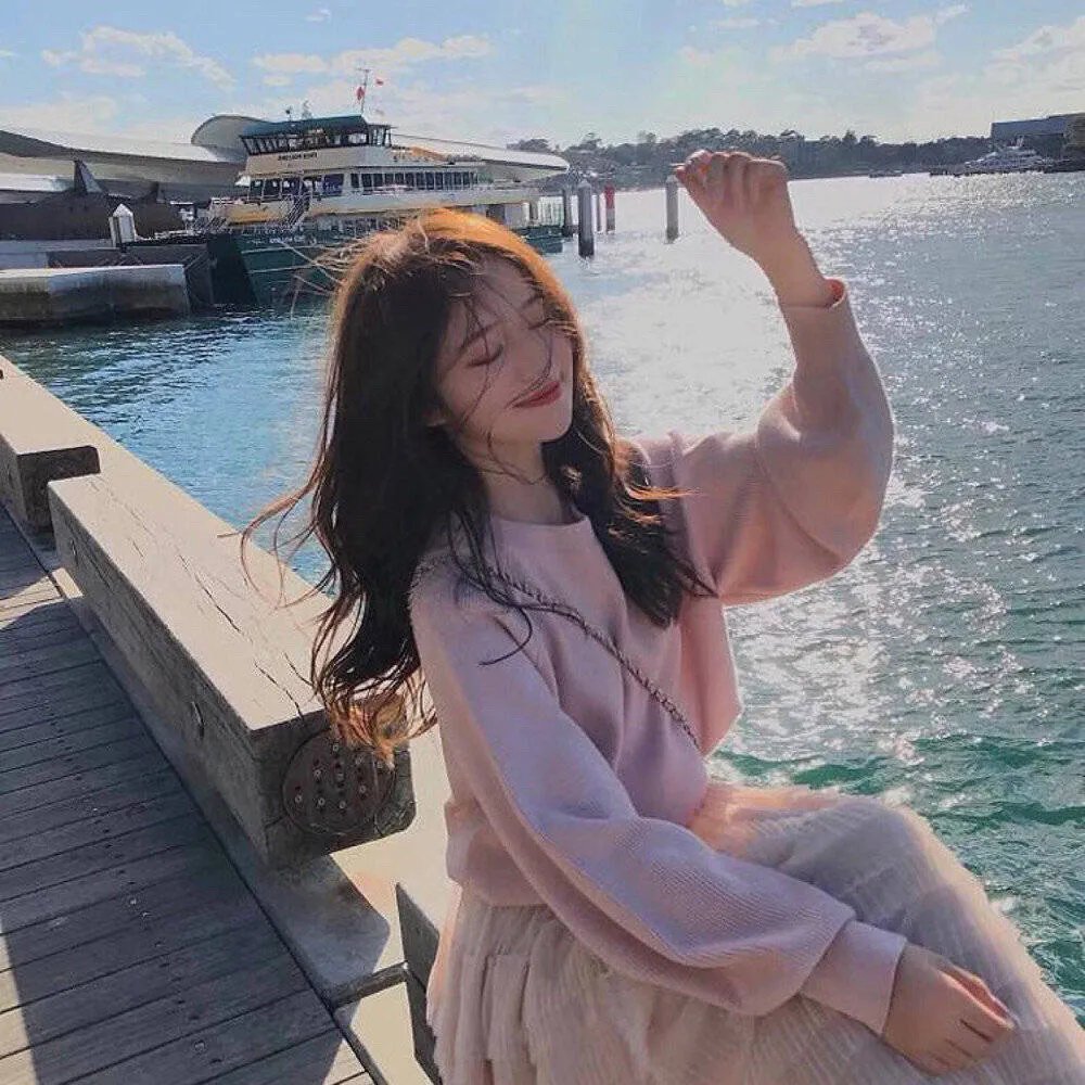 傅总，夫人她是真千金